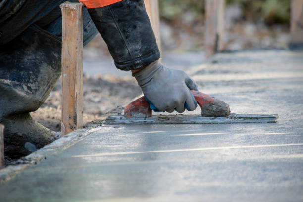 Best Concrete Contractor Near Me  in Raytown, MO